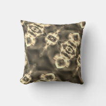 Ljusa fläckar och former i beige skuggor