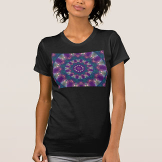 Ljusa ihopsamlarear, Magical abstrakt purpurfärgad Tee