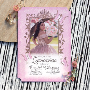 Ljusa rosa Beige Butterflies, Ornate Quinceanera Inbjudningar