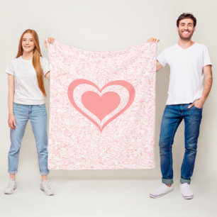 Ljusare rosa snurra med hjärtflankett fleecefilt