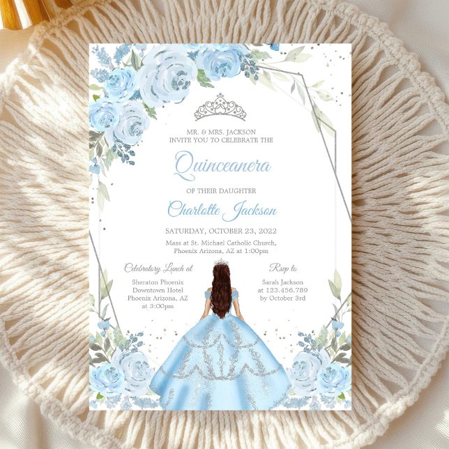 Ljusblå Blommig Quinceanera Inbjudan (Skapare uppladdad)