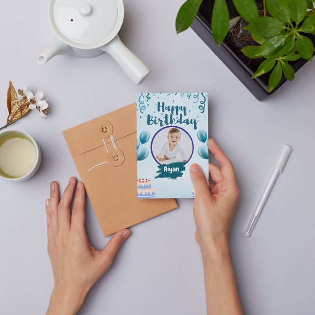 Ljusblå Illustrativ Födelsedagsgratulationskort Inbjudningar (#nowfast)