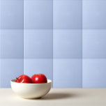 Ljusblått i massiv färg med slätt periwinkle kakelplatta<br><div class="desc">Heltäckande ljusblå design för färg med slätt periwinkle-ljus.</div>