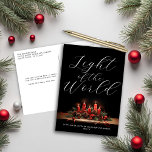 Ljuset på World Bible Verse Christian Jul Helg Vykort<br><div class="desc">Modern Elegant Light of the World Bible Verse jul Post Card med elegant på framsidan och plats för hälsning på baksidan. Kontakta oss på cedarandstring@gmail.com om du behöver hjälp med designen eller matchande produkter.</div>