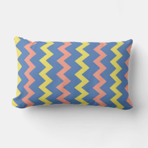 Ljusfärgad chevron zigzag lumbarkudde
