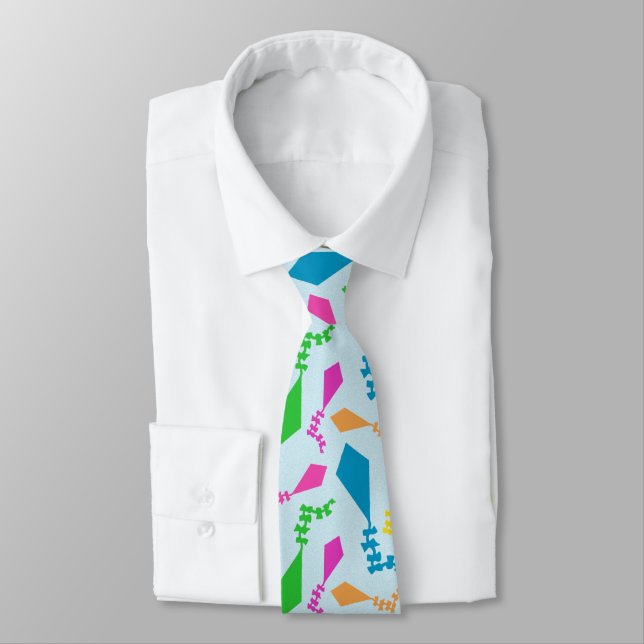 Ljusfärgad flygande Kites Mönster Slips (Bunden)