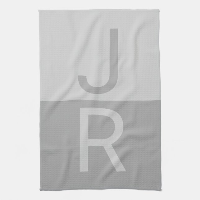 Ljusgrå & Grå Moderna Initialer Monogram Kökshandduk (Vertikal)