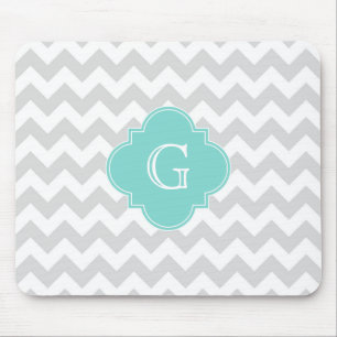 Ljusgrå vit Chevron Aqua Quatrefoil Monogram Musmatta