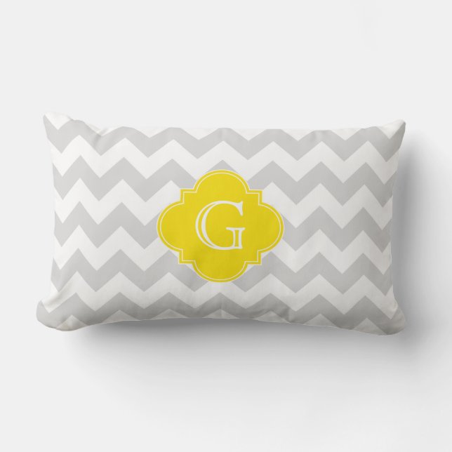 Ljusgrå Vit Chevron Gul Quatrefoil Monogram Lumbarkudde (Framsida)