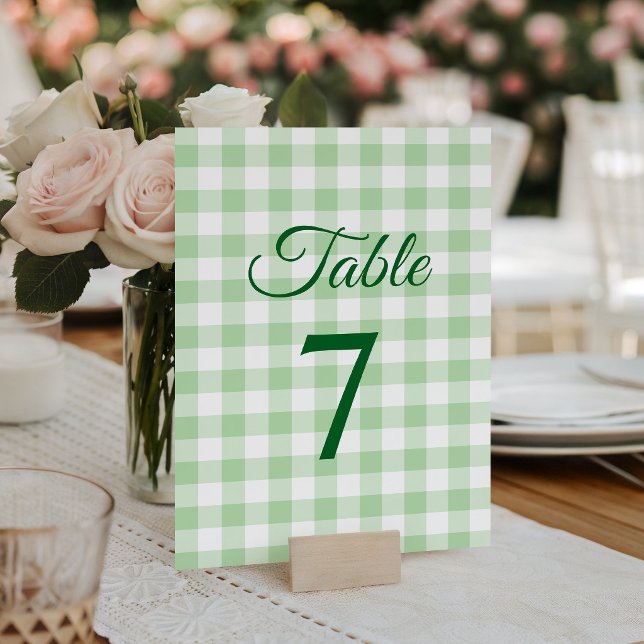 Ljusgrön Gingham Plaid Elegant Kalligrafi Bordsnummer (Pale Green Gingham Plaid Elegant Calligraphy Table Number)