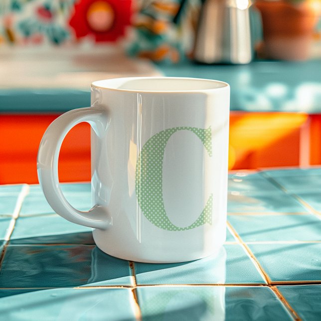 Ljusgrön och vit prickig monogram kaffemugg (Pale Green and White Polka Dot Monogram Coffee Mug)