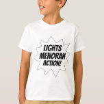Ljusmenorahandling - svart tee shirt<br><div class="desc">Bryt ut menoran och fira festivalen av ljus med denna översvallande design!</div>