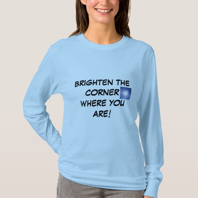 LJUSNA TRÄNGA NÅGON VAR DU ÄR! skjorta Tee Shirt (Framsida)