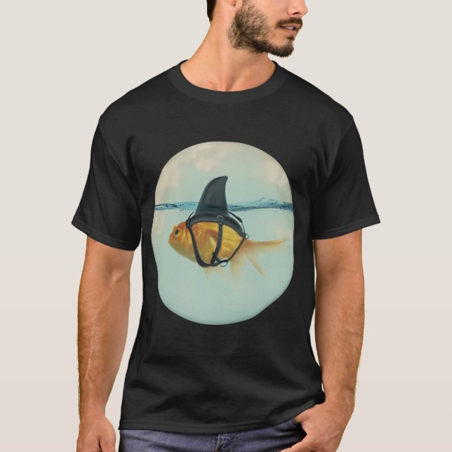 Ljusnande förklädnad (RM) T Shirt (Framsida)