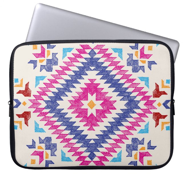 Ljusritad stamdesign i Inslag. Laptop Fodral (Framsidan)