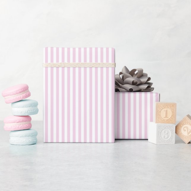 Ljusrosa och vita ränder presentpapper (Baby Shower)