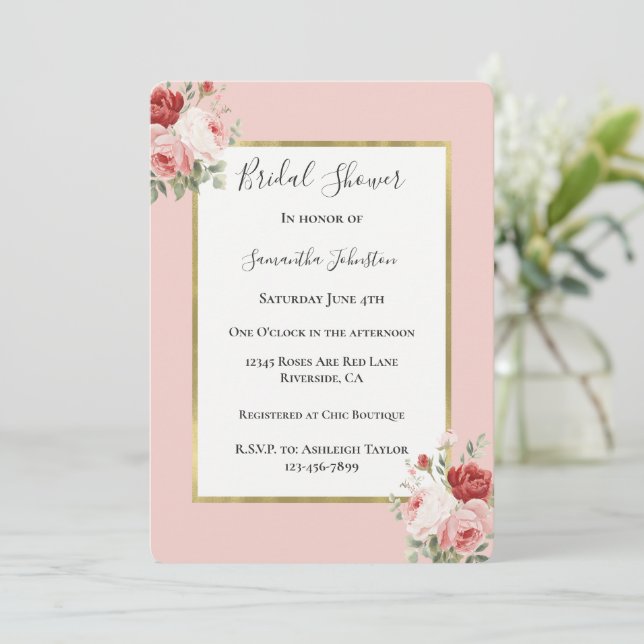 Ljusrosa Röda Rosor Blommig Bröllopsfest Inbjudningar (Stående Fram)