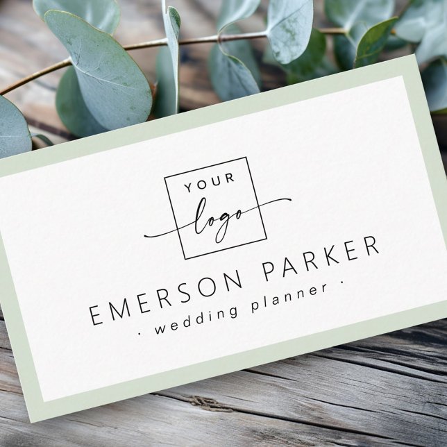 Ljusskålens grönt gräns vit minimalistisk logotyp visitkort (Light sage green border white minimalist logo business card)