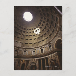 Ljusskugga genom okulus i Pantheon in Vykort
