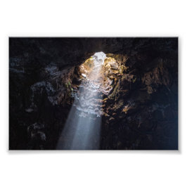 Ljusstråle i grottan Jameos del Agua Fototryck