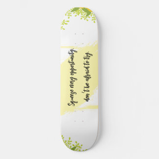 Ljust & Glad Inspirerande Motiverande  Mini Skateboard Bräda 18,5 Cm