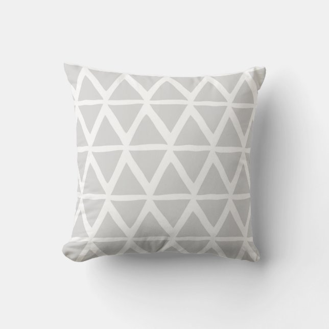 Ljust Grått Triangles Geometric Decorative Pillow Kudde (Framsida)