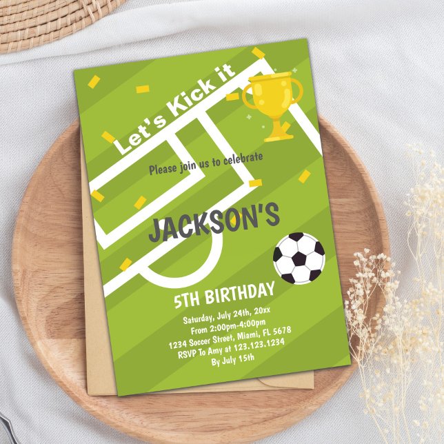 Ljust grönt sportdesign Party Inbjudningar (World Cup Light Green Soccer Birthday Invitations)