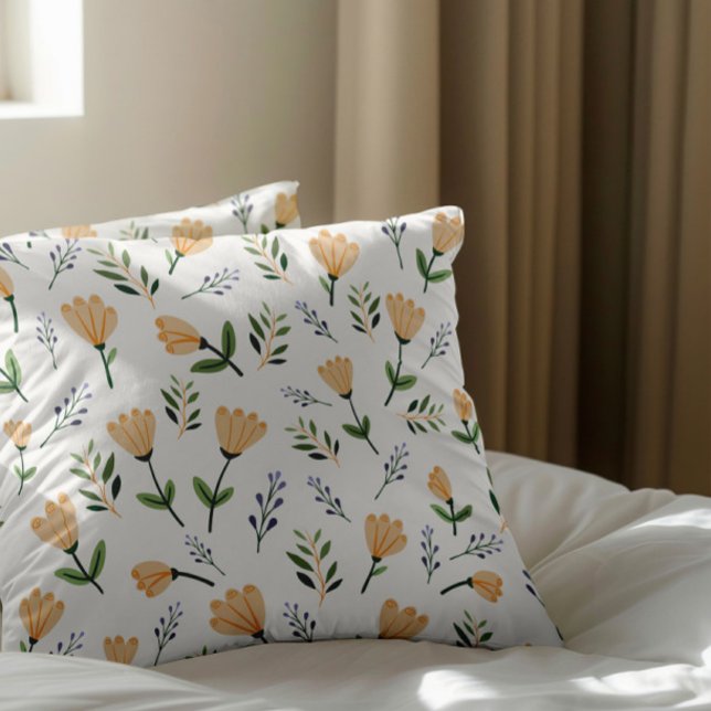 Ljust Gul Floral Skandinavisk Kudde (Skapare uppladdad)
