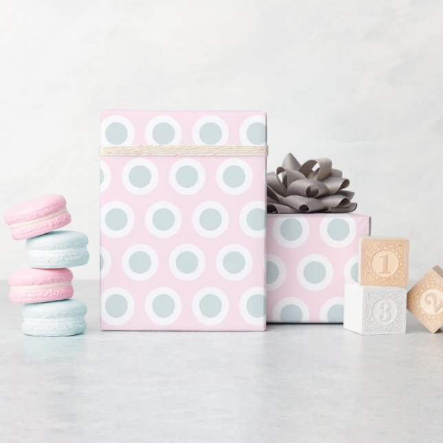 Ljust rosa vitt ljusgråblå prickar presentpapper (Baby Shower)