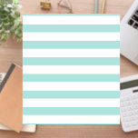Ljusturkos och vitt vitt Vågrät, stripe Anteckningsblock<br><div class="desc">Ljusturkos och vitt vitt Vågrät stripe.</div>