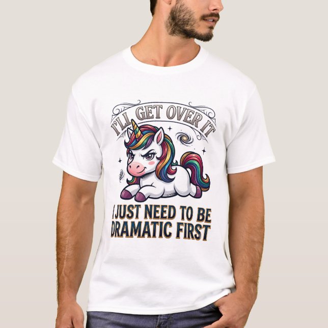 Ll Kommer Över Det Dramatisk Regnbåge Enhörning Ga T Shirt (Framsida)