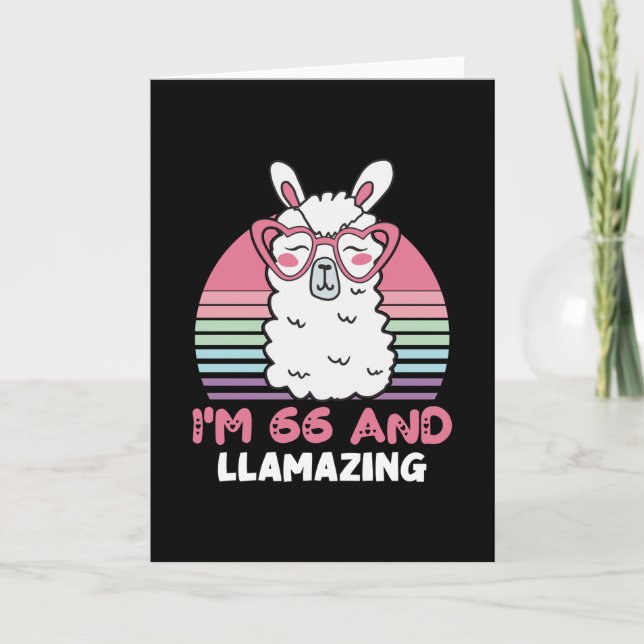 Llama 66:e födelsedagspresent för kvinnor kort (Framsida)