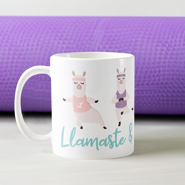 Llamaste och Drinkkaffe Yoga Llamas Monogram Kaffemugg (Llamaste & Drink Coffee Yoga Llamas Monogram Coffee Mug)