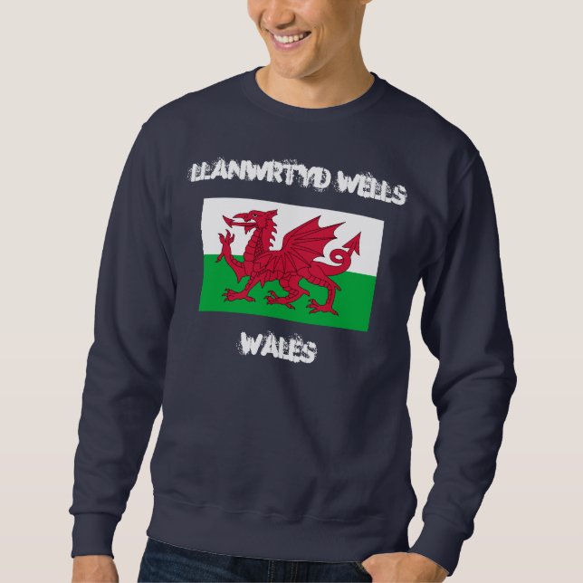 Llanwtyd Wells, Wales med walesisk flagga Långärmad Tröja (Framsida)