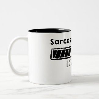 loading sarcasm (black) Två-Tonad mugg