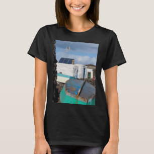 Lobos Island FishCottages Lodrät Sticker T Shirt