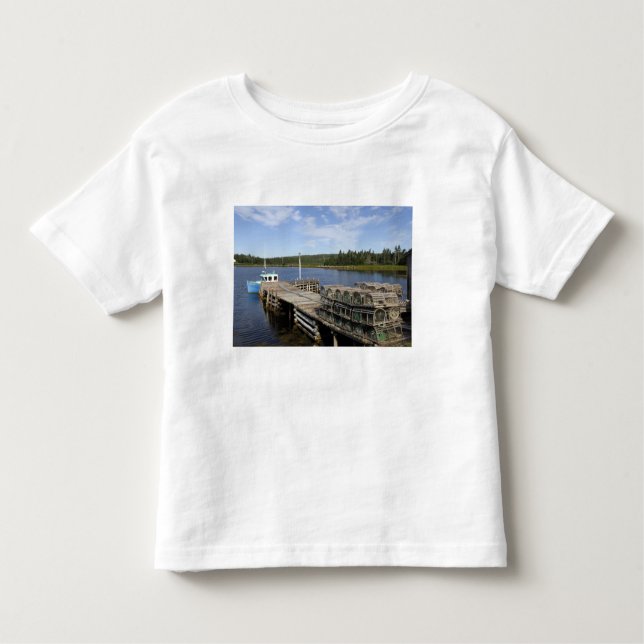 Lobster Boat, Mushaboom, Nova Scotia, Kanada T-shirt (Framsida)