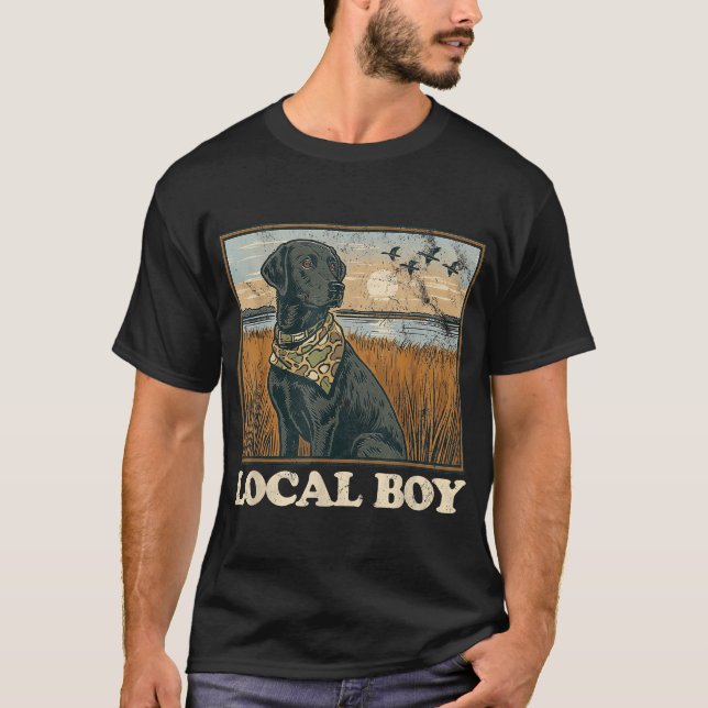 Local Boy Svart lab Hunting Hund Marsh T Shirt (Framsida)