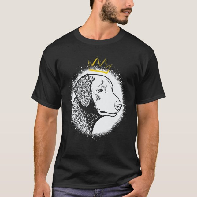 Lockig retriever med krona t shirt (Framsida)