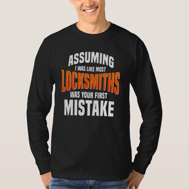 Locksmith Key Maker Locksmithing Lock Picker Techn T Shirt (Framsida)