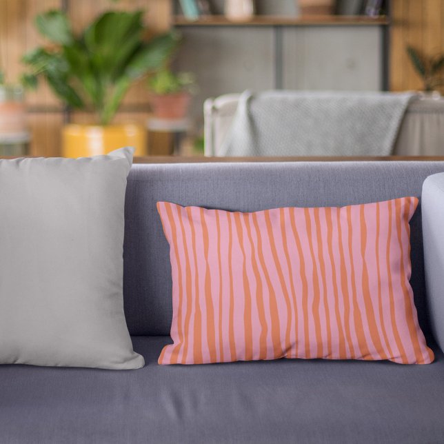 Lodrät återställ vågigt linjer - orange och rosa f prydnadskudde (Skapare uppladdad)