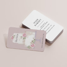 lodrät av tre skiktstekakor för elegant