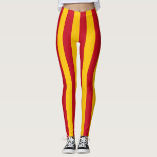 Lodrät Färg i Spanien är strimlat. Leggings