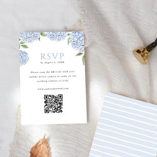Lodrät för svar på QR-kod för blå Hydrangea Blooms