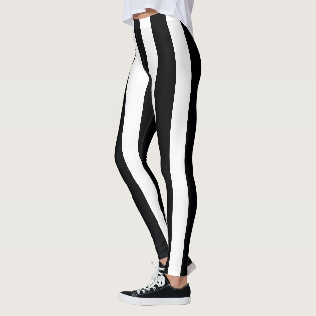 lodrät rand, svartvitt leggings (Vänster)