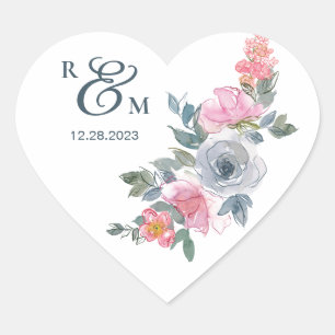 Loely Blue Sage Rosa Watercolor Blommigt Monogram Hjärtformat Klistermärke