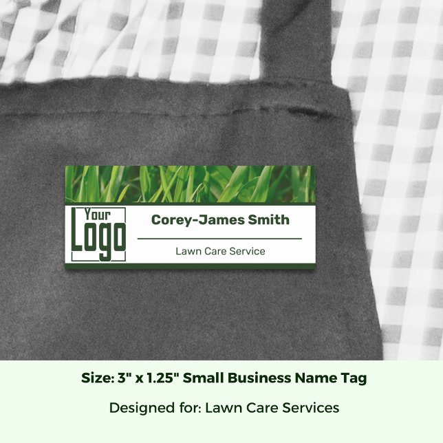 Logo för grönytemarknadsföring vit grön namnbricka (Lawn Care Service Logo Image White Green Name Tag; Size: 3 x 1.25 Inch)