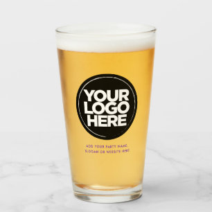 Logotyp av personlig och glasögon för textöl glaskopp