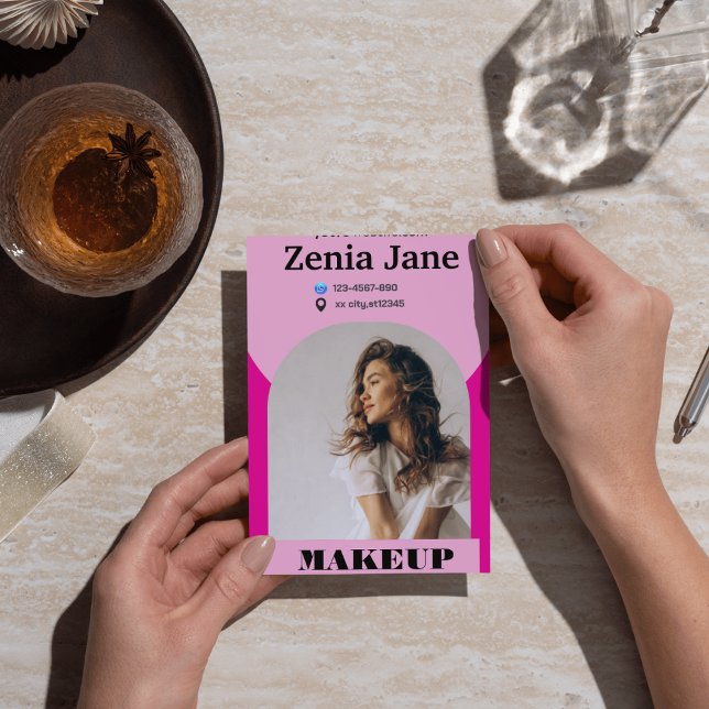 Logotyp av rosa fotokökod för modern avbildning visitkort (Skapare uppladdad)