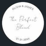 Logotyp för Bröllopsfest för Perfekt-blandning Runt Klistermärke<br><div class="desc">Perfekt Blend Bröllopsfest Lottery Favor Classic Round Sticker</div>